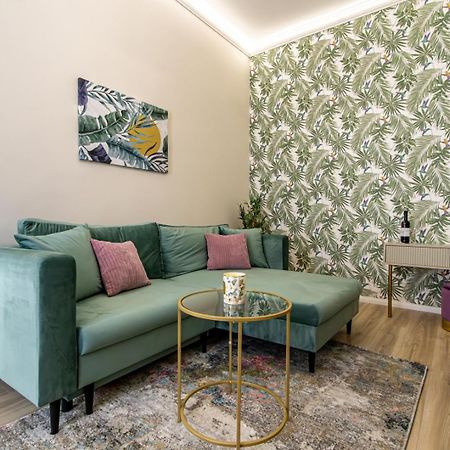 Oasis Apartment On The Broadway With Ac Budapeszt Zewnętrze zdjęcie