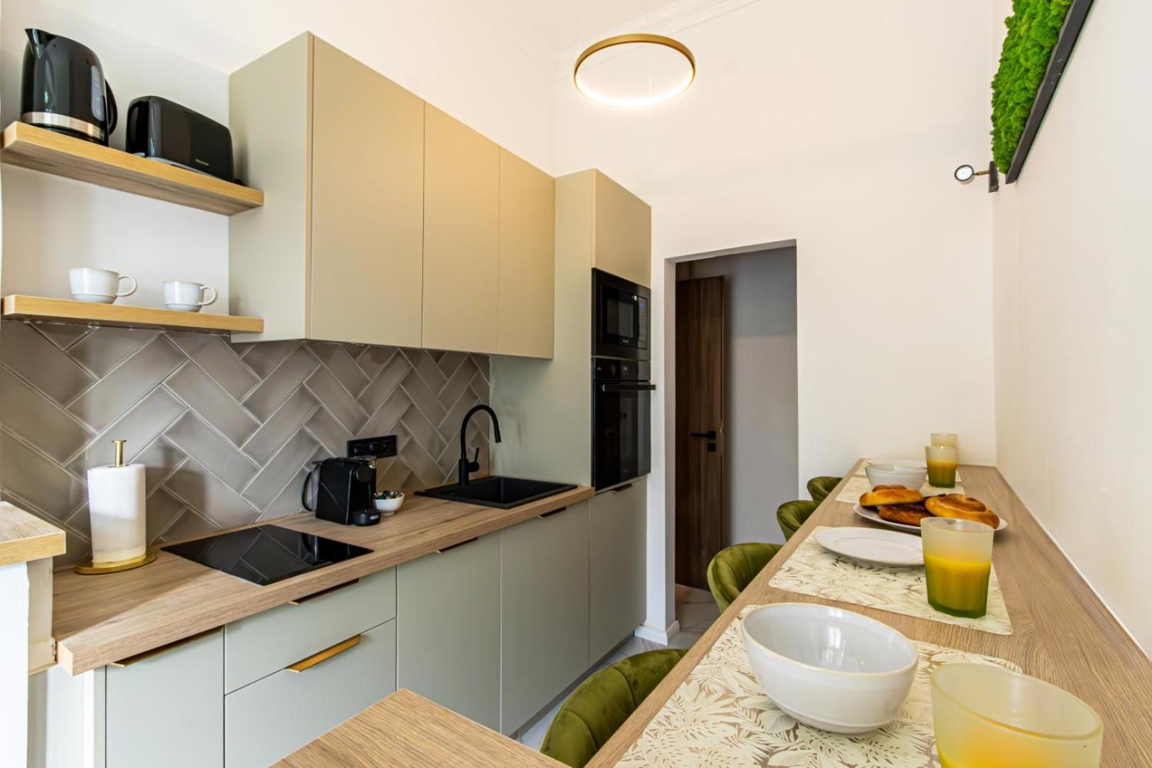 Oasis Apartment On The Broadway With Ac Budapeszt Zewnętrze zdjęcie